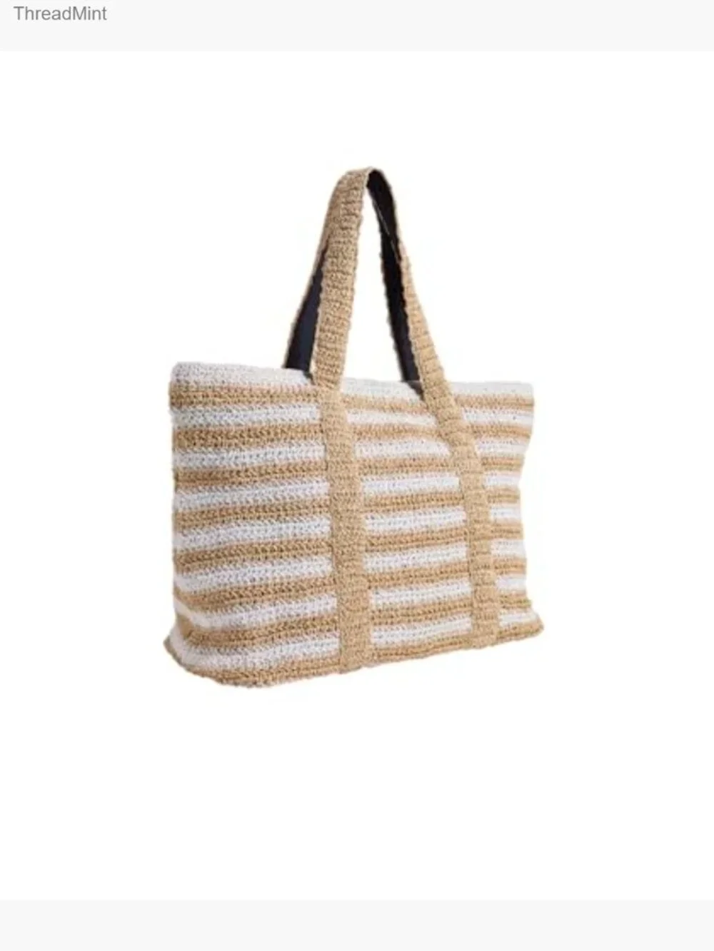 Medium Straw Tote with Cotton Lining and Magnetic Closure - Picture 3 of 4
